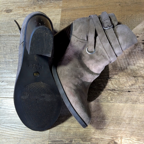 Style & Co Women's Ankle Boots, Size 8.5 - Picture 4 of 10